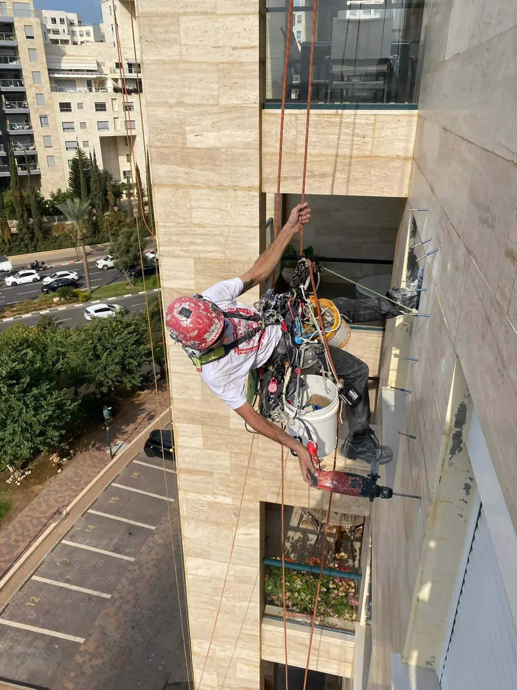 עבודה 42